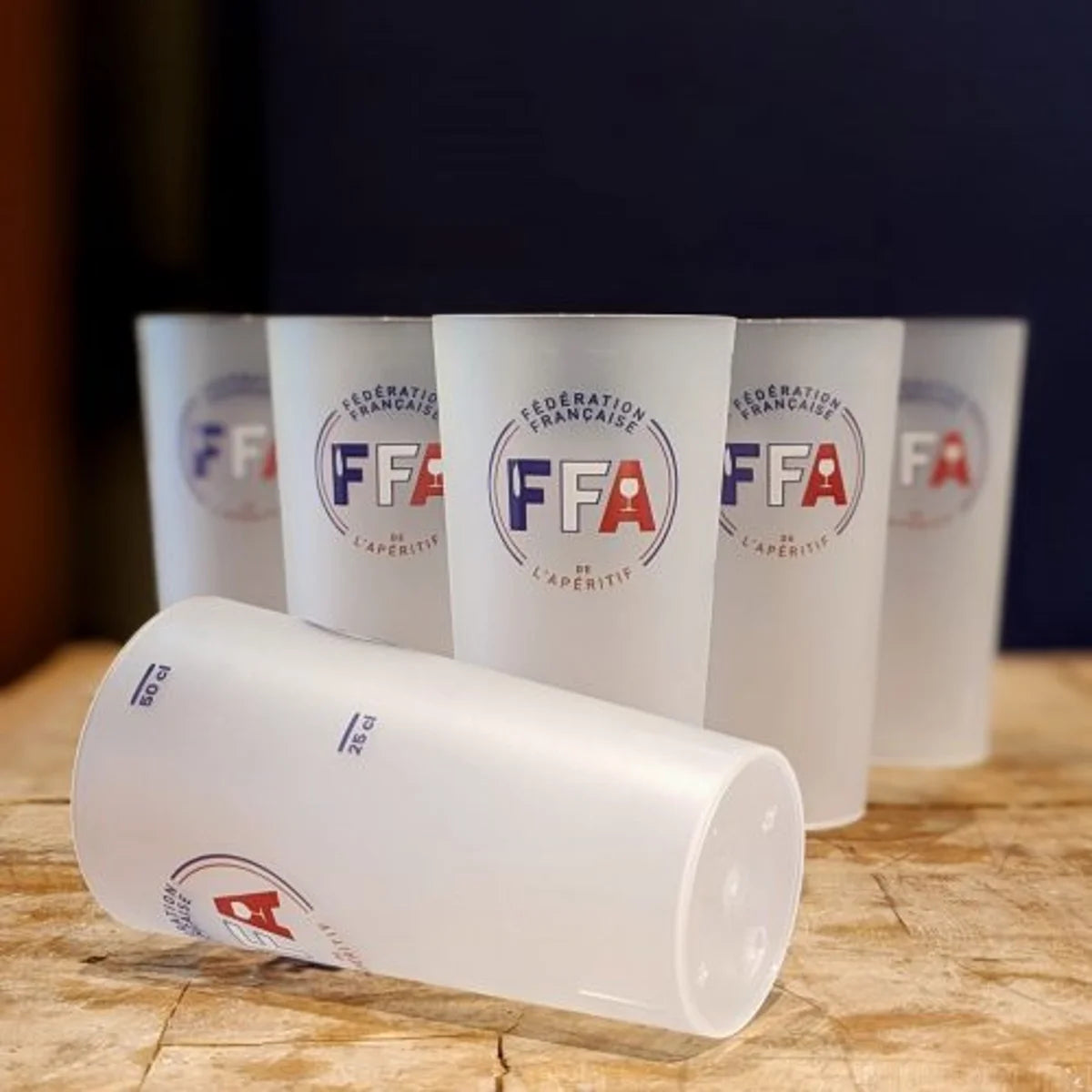 Écocup pinte FFA 50 cl réutilisable, incassable et fabriquée en France pour des apéros festifs et responsables.