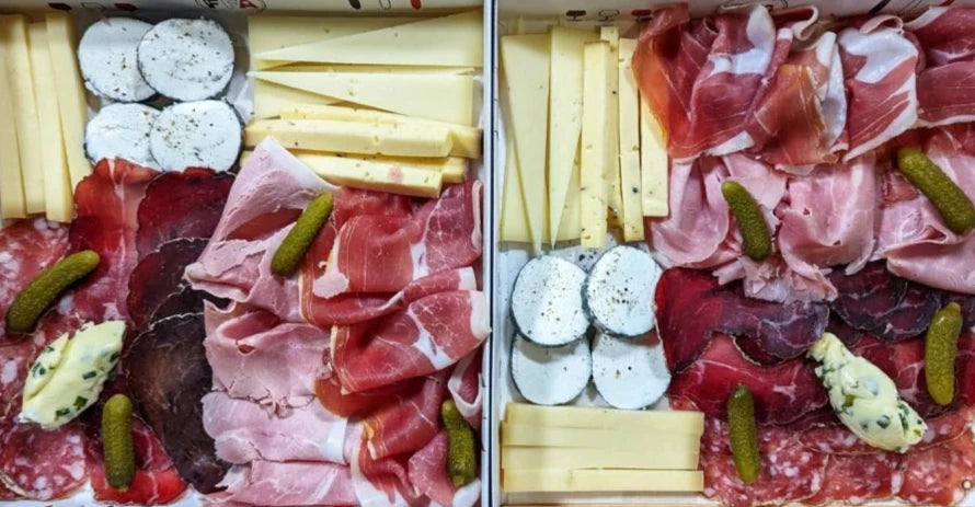 Grand plateau traiteur apéro dînatoire avec charcuterie artisanale, fromages français et cornichons – service traiteur FFA.